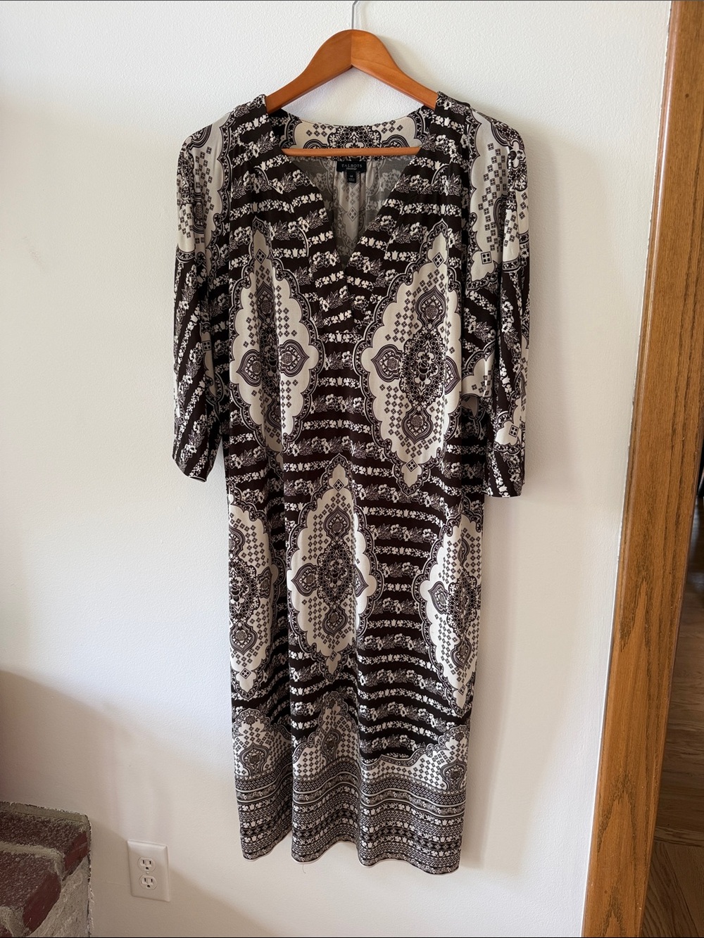 Talbots Brown and Cream Patterned Knit Midi Dress